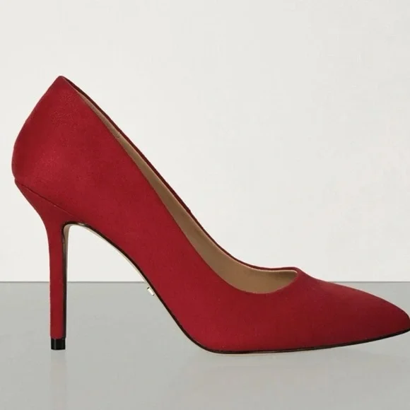 Red mid heels - Picture 2 of 2